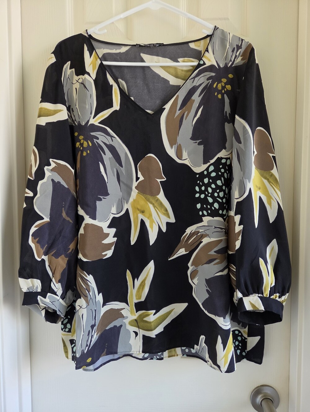 Lafayette 148 New York Silk Floral V-Neck Blouse Black Combo Size Large